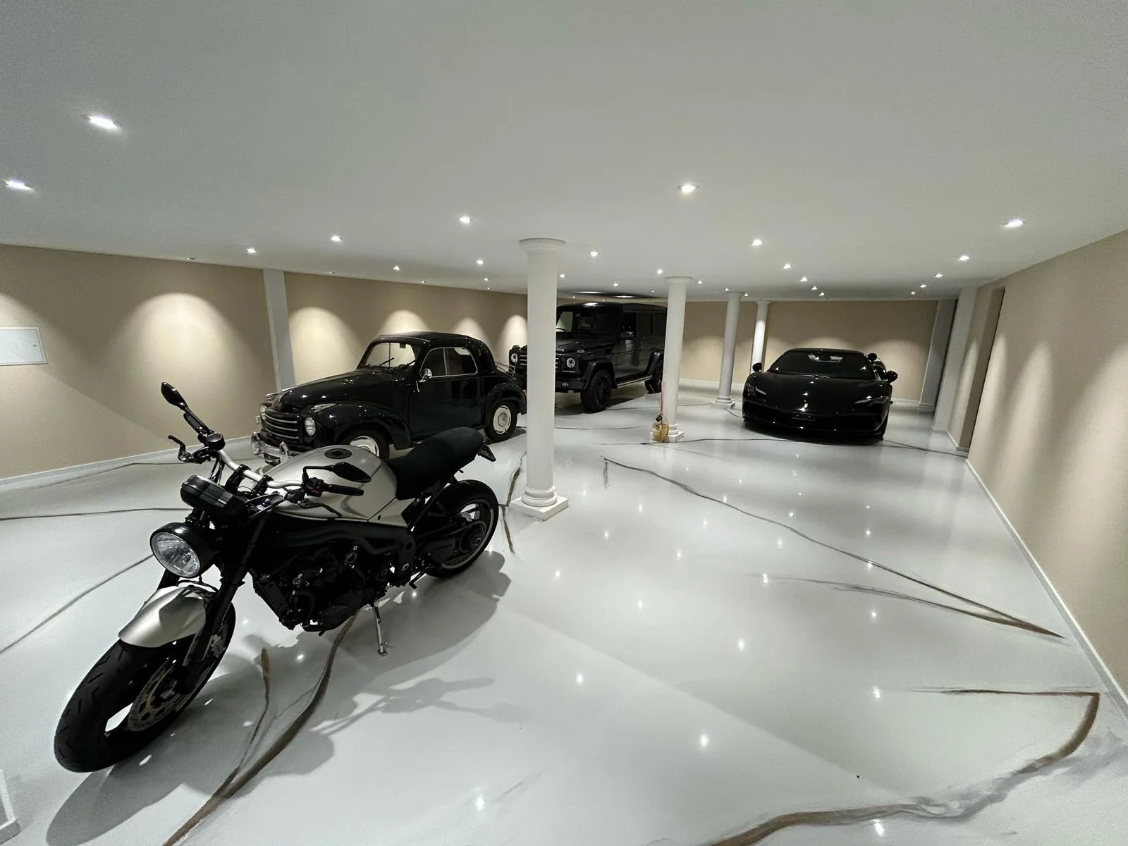 Epoxyboden in der Garage – versiegelt, staubfrei